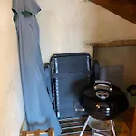 Nyaraló Introvigne