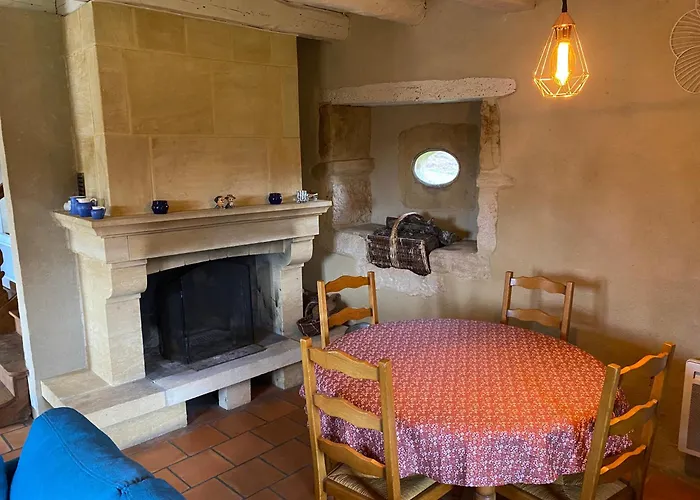 Introvigne * Sarlat-la-Caneda